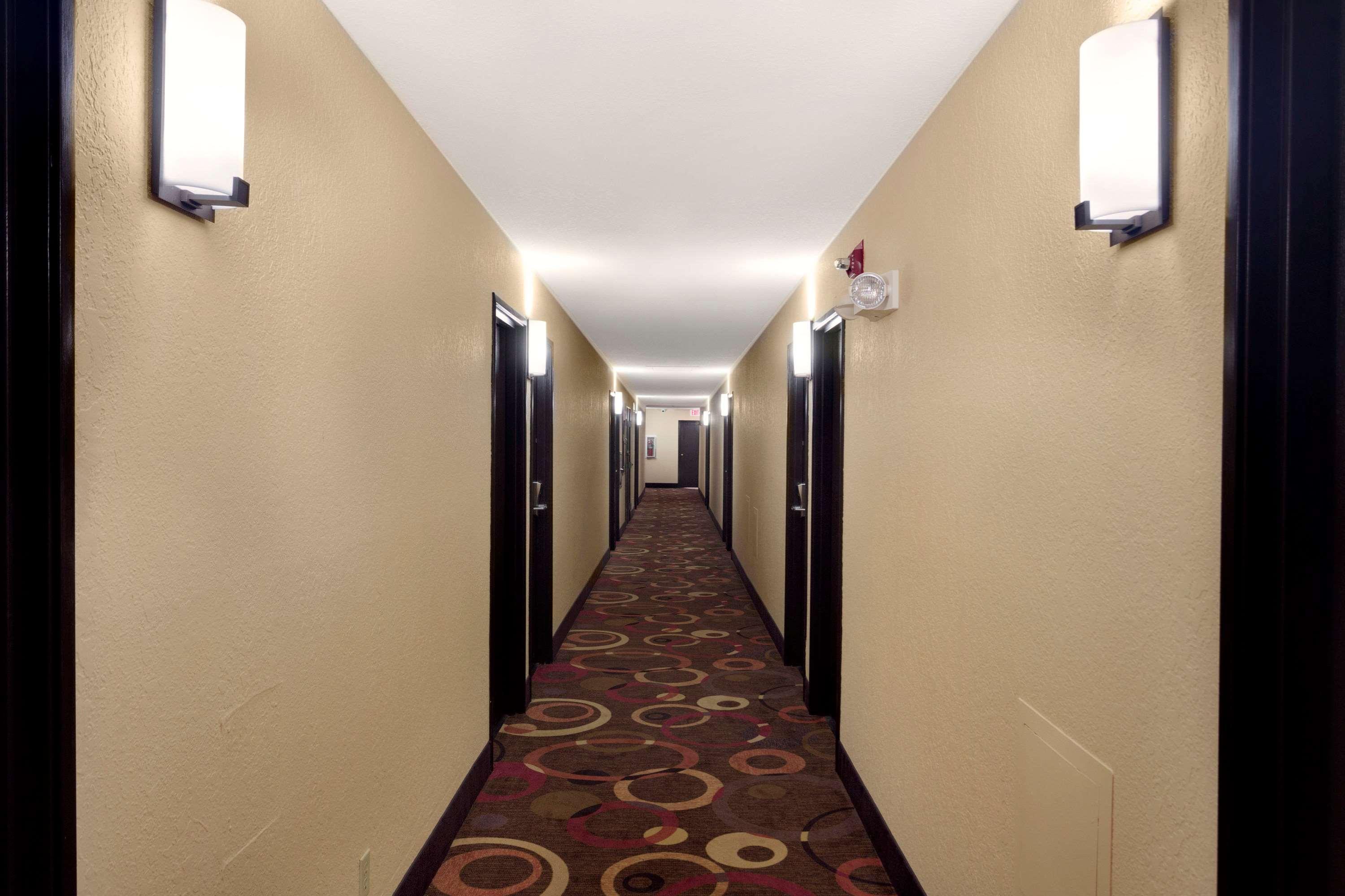 Hotel Super 8 By Wyndham Joplin Extérieur photo